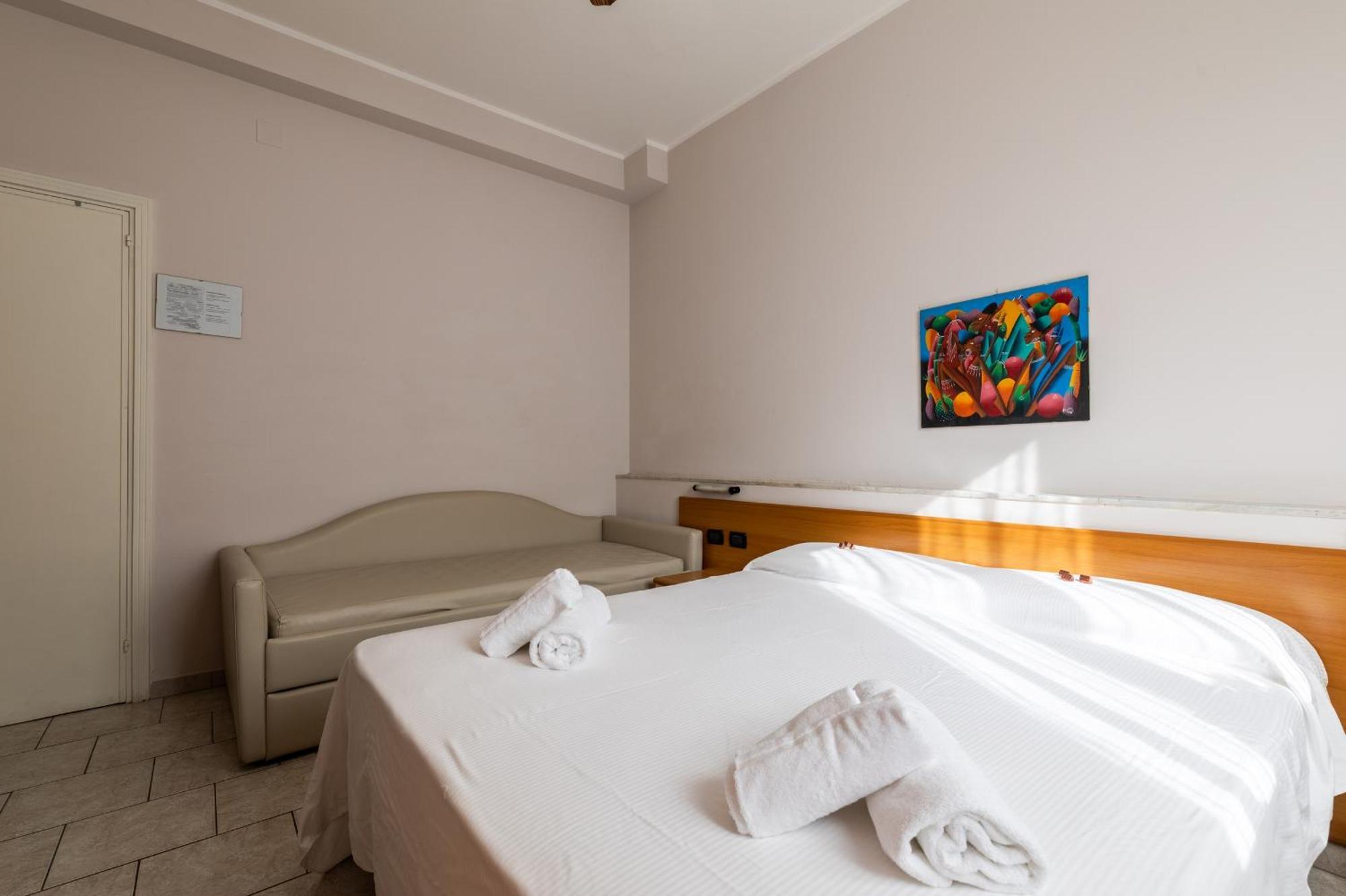 Hotel Santa Maria Finale Ligure Extérieur photo