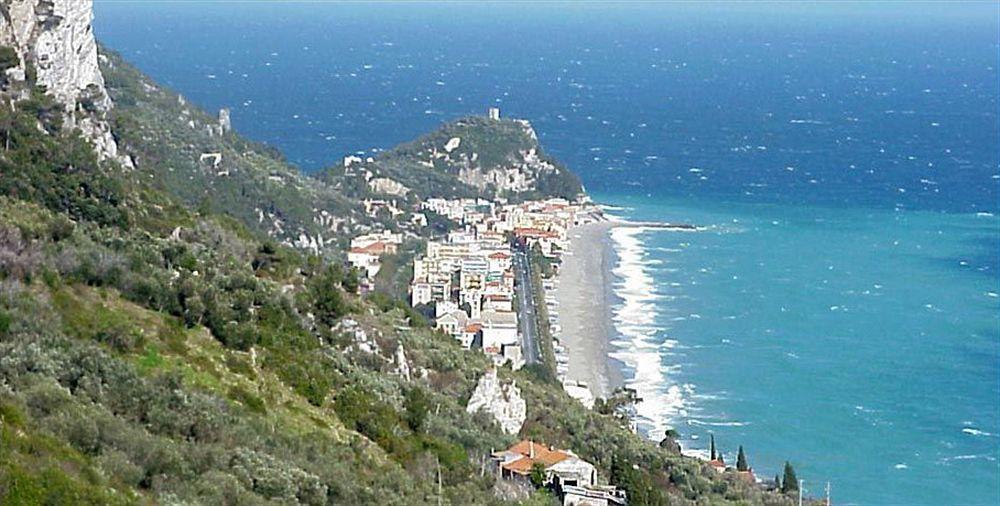 Hotel Santa Maria Finale Ligure Extérieur photo