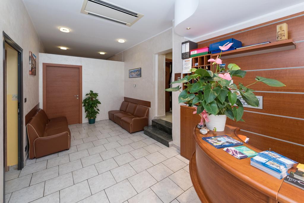 Hotel Santa Maria Finale Ligure Extérieur photo